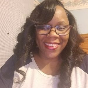 Meet your Posher, Teisha